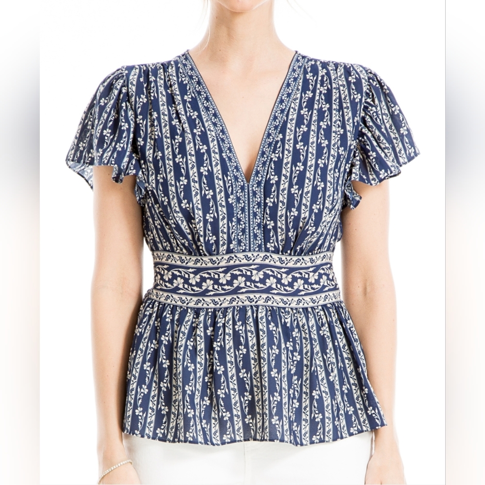 NWT  MAX STUDIO  TOP